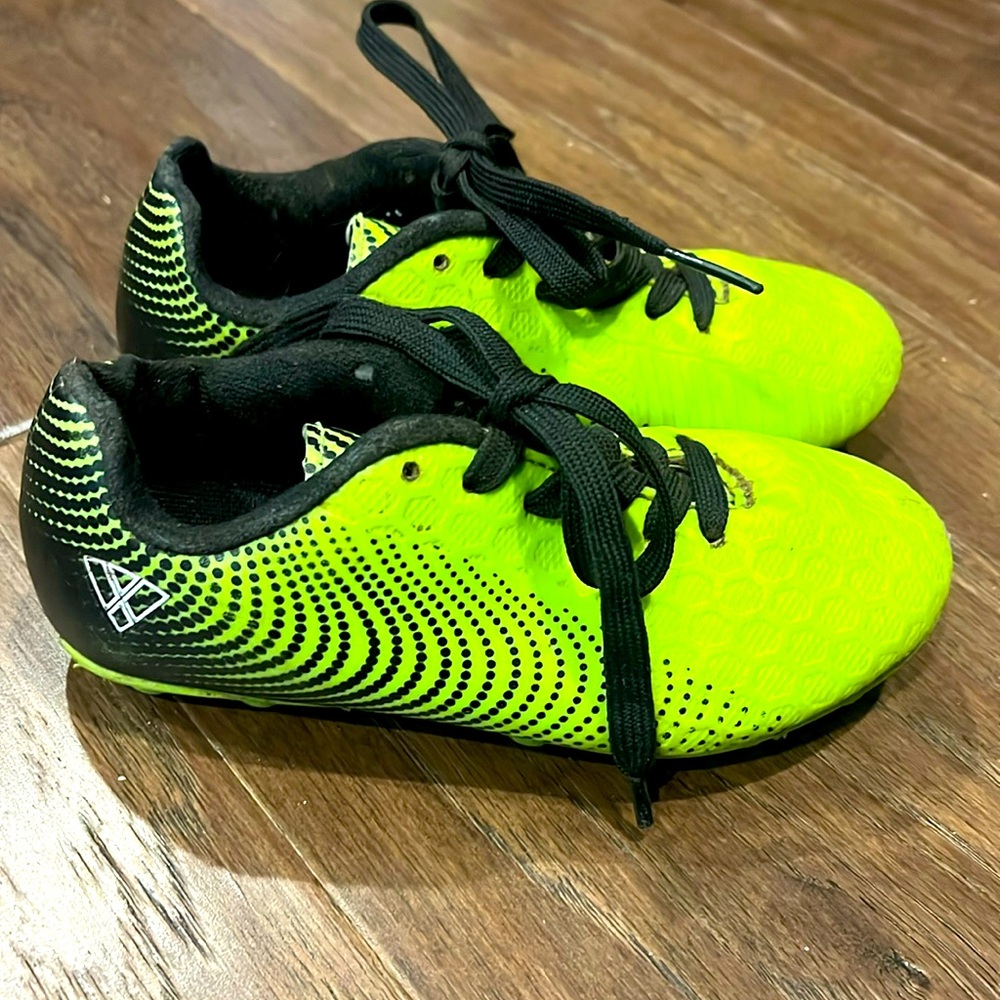 Size 9 1/2 Lime green cleats